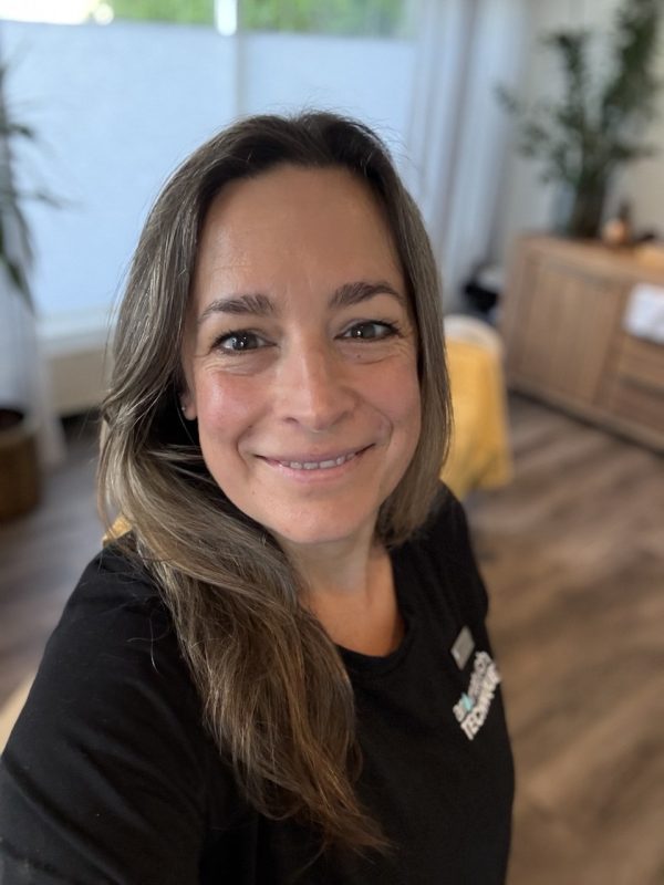 Tanja AromaTouch practitioner doTERRA AromaTouch-teknikkursus søndag den 6. april 2025 (kopie) (kopie) (kopie) - Billede 3